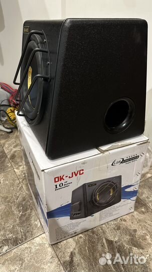 Активный сабвуфер