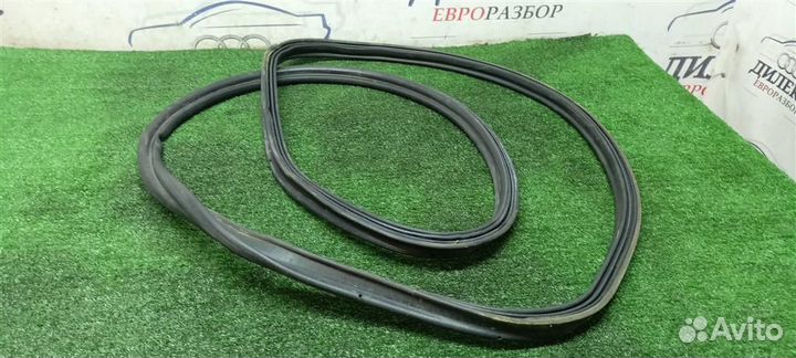 Уплотнитель багажника Audi Audi A8 4E 2002-2007