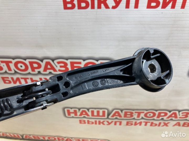 Дворник лобового стекла правый Ford Focus 3