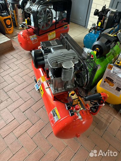 Компрессор HDC HD-A101 100л 396 л/мин 220v