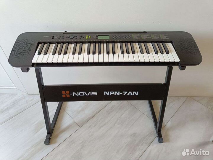 Cинтезатор Casio CTK-240 + подставка + адаптер