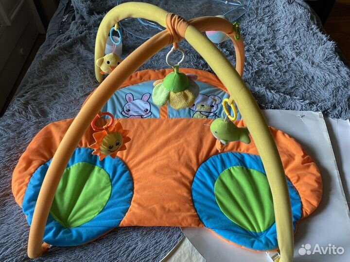Развивающий коврик