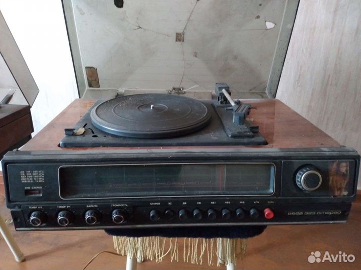 Проигрыватель винила