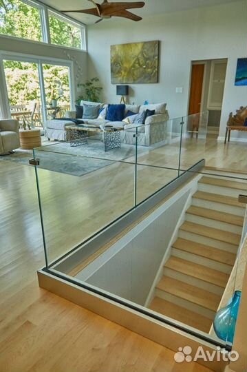 Лестничные ограждения из стекла Перила