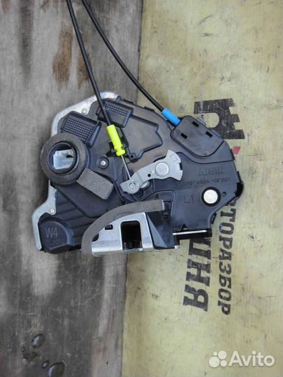 Lexus NX300 Замок двери передний левый