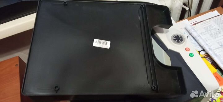 Пластиковые контейнеры для бумаг