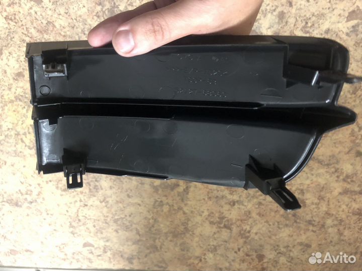 Заглушка противотуманной фары