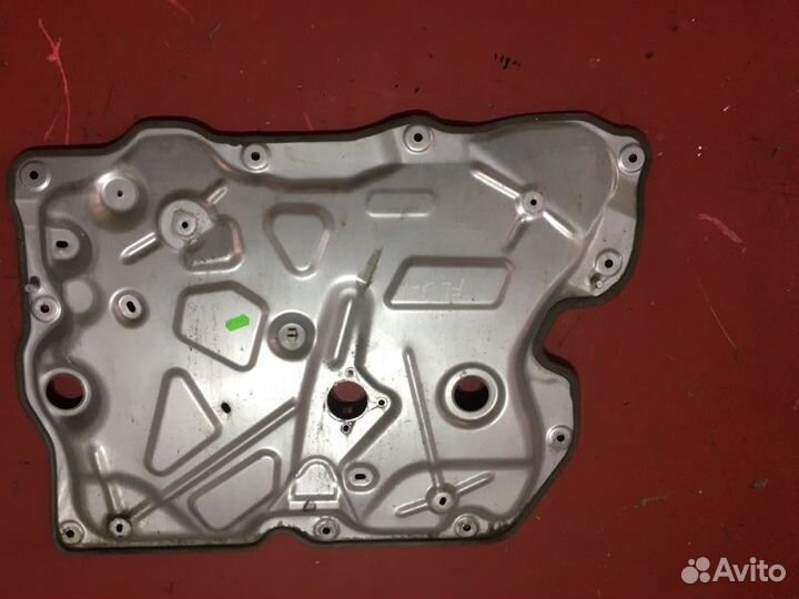 Панель двери передний левый Nissan Teana J32