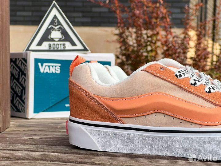 Кроссовки Vans Knu Skool VLT LX «Peach Dust»