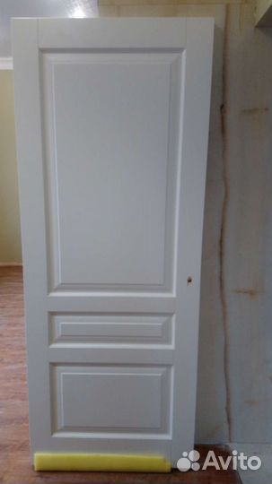 Двери межкомнатные массив