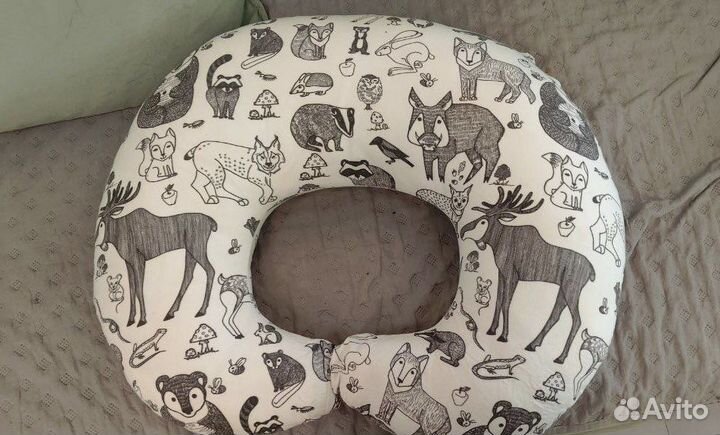 Подушка для кормления