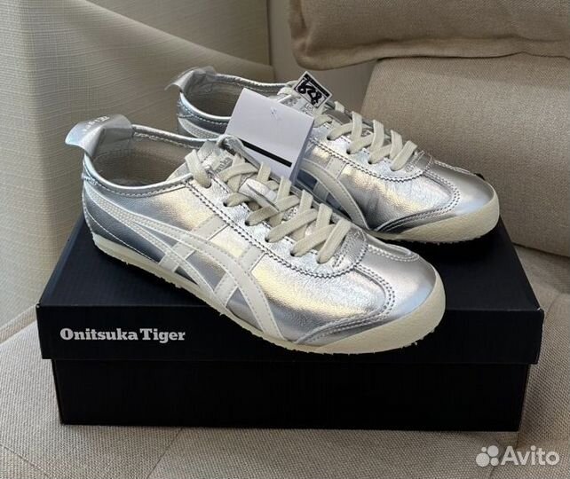 Onitsuka Tiger Mexico 66 Silver