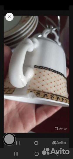 Чайник и блюдца