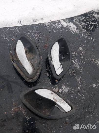 Ручка внутренняя Renault Laguna 2