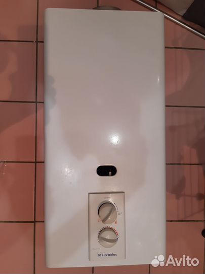 Водонагреватель проточный Electrolux /Колонка