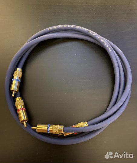 Межблочный кабель 2 rca Van Den Hul