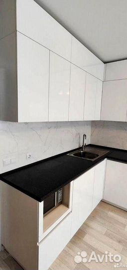 Угловая кукня на заказ