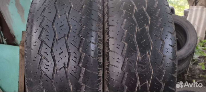Toyo Open Country A32 265/65 R17