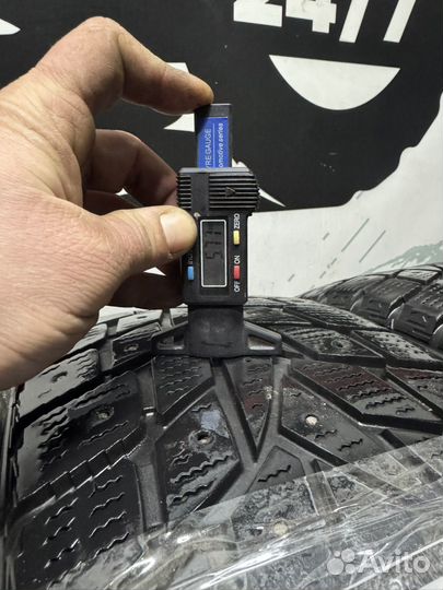 Dunlop Grandtrek Ice 02 225/65 R17