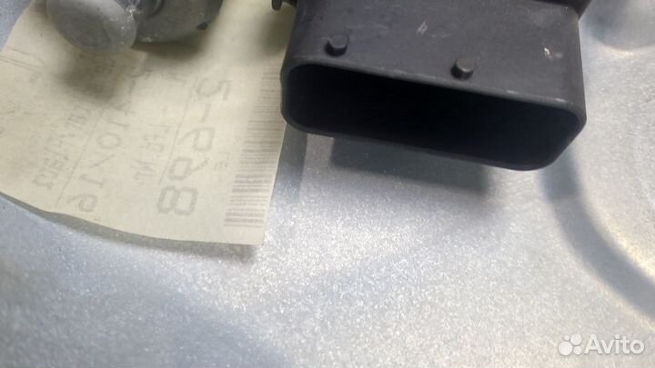 Стеклоподъемник электрический левый передний Volkswagen Passat 5, 1998