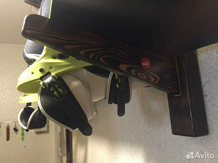 Полка для сноуборда (кранштейн,крепление)