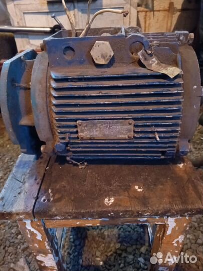 Электродвигатель