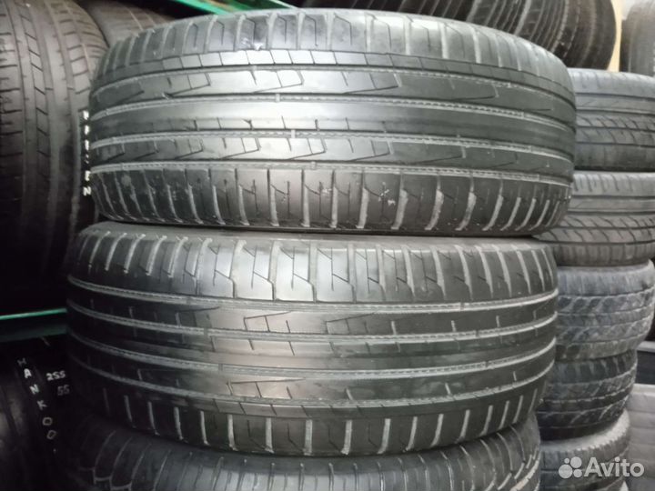 Nokian Tyres Hakka Blue 2 SUV 215/60 R17 100H