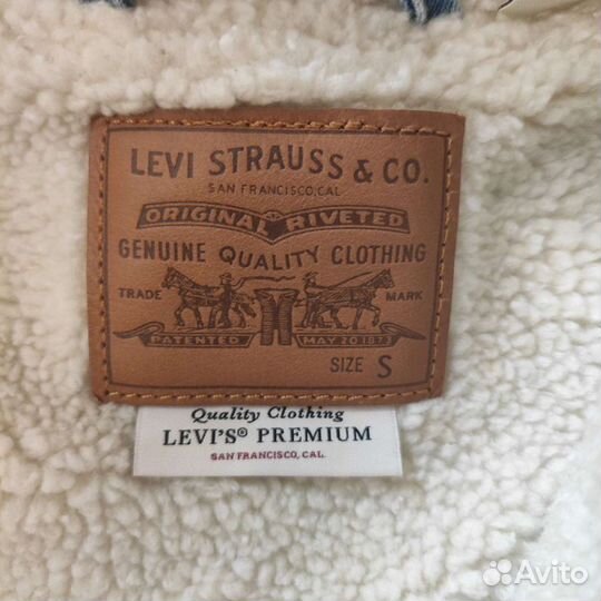 Джинсовая куртка Levis
