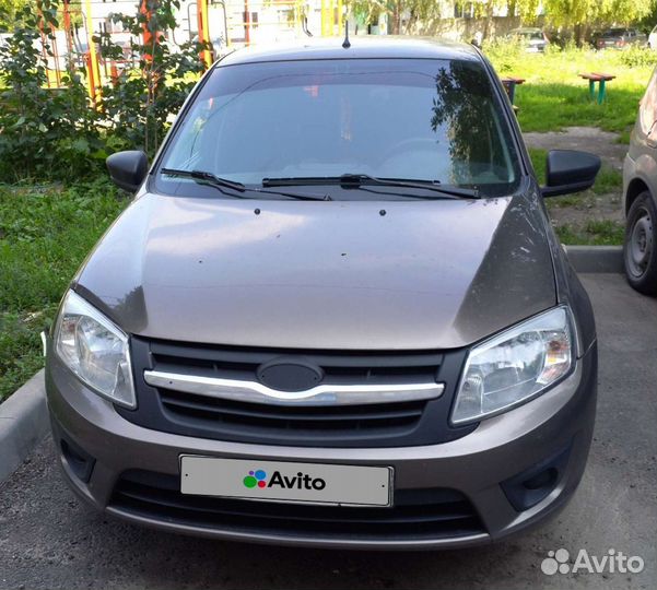 LADA Granta 1.6 МТ, 2017, 140 000 км