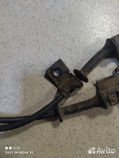 Датчик abs передний левый Hyundai Solaris 1