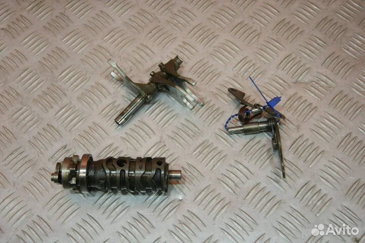 Вал копирный с вилками Honda VT250, MC15E