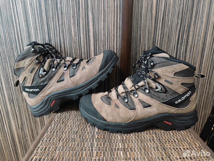 Трекинговые ботинки Salomon Discovery GTX