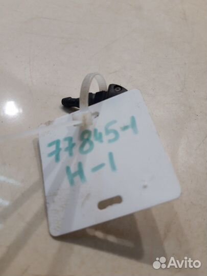 Форсунка омывателя (Hyundai H-1 II)