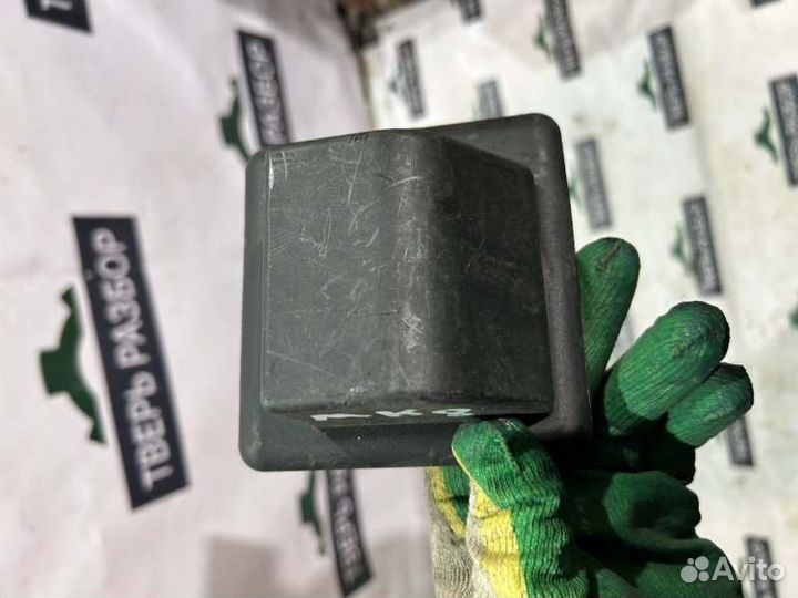 Накладка замка багажника - задняя Ford Transit MK8