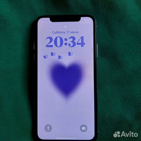 Телефон iPhone 10