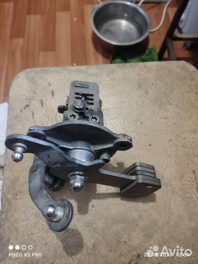 Механизм выборов передачи кпп Лада Гранта, Веста