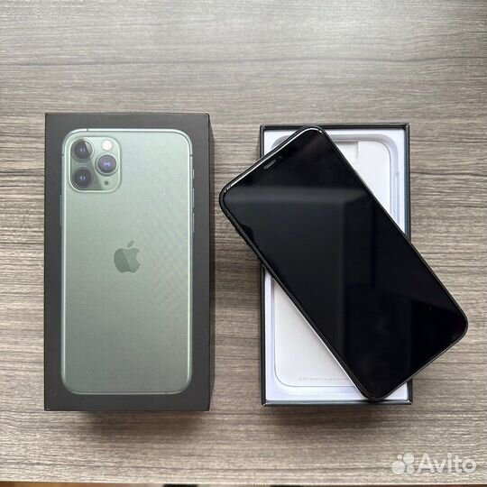 iPhone 11 pro + чехлы