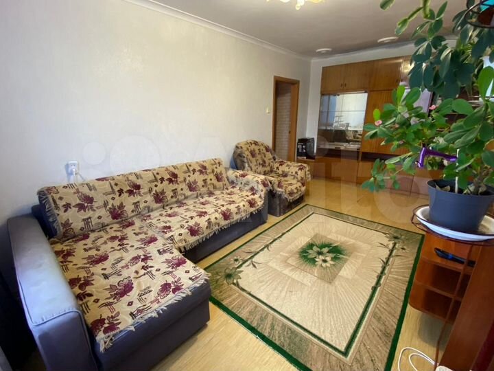 3-к. квартира, 65 м², 2/5 эт.