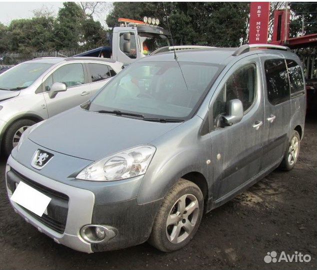 Разбор на запчасти Peugeot Partner