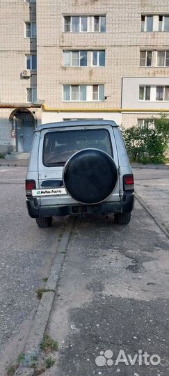 Hyundai Galloper 2.5 AT, 2000, 200 000 км