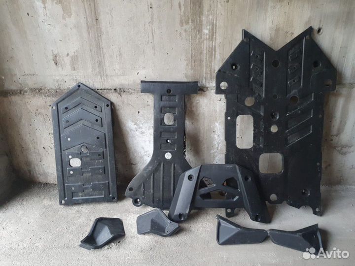 Защита днища на квадроцикл Cf Moto X8 new. родная