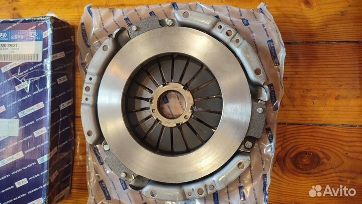 Корзина сцепления KIA 41300 28031