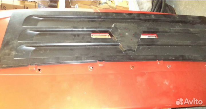 Капот howo T5G 812W10-0073