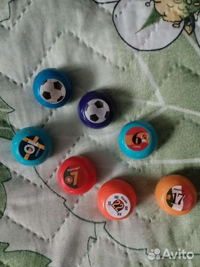 Монеты, мячики пятерочка и клиперсы дикси