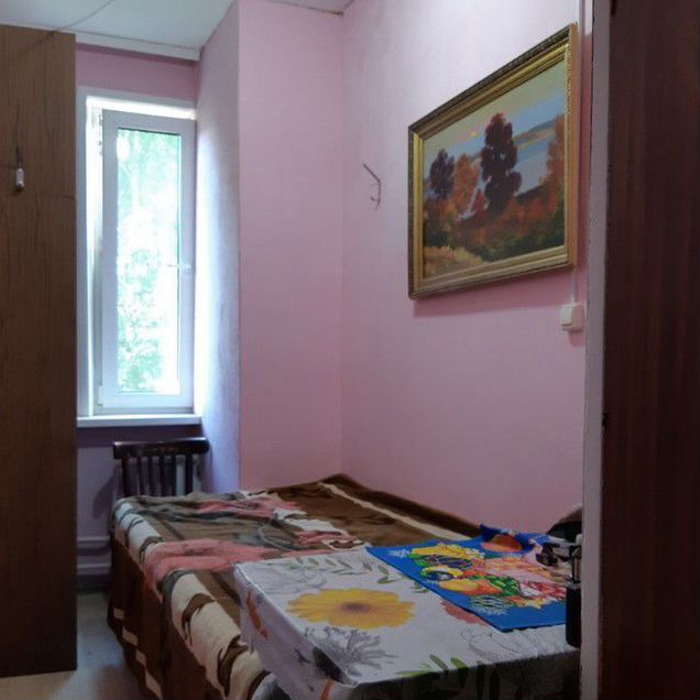 Комната 10 м² в 3-к., 4/12 эт.