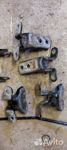 Петля двери Toyota Corolla E15 150