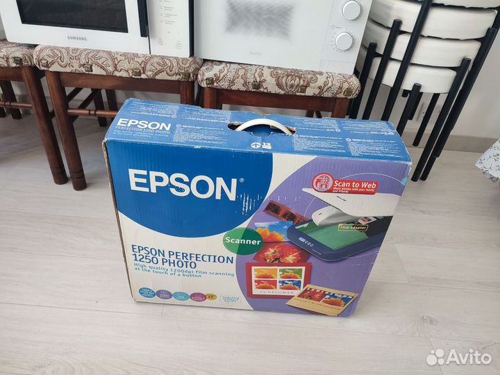 Сканер Epson Perfection 1250 photo