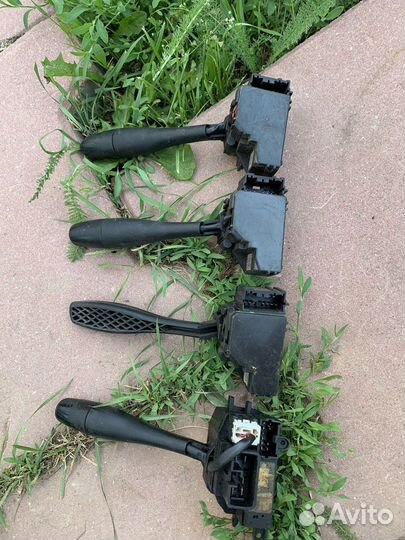 Подрулевые переключатели Митсубиши Каризма