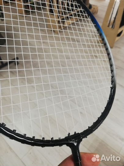 Ракетка для бадминтона