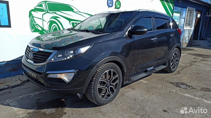 Накладка декоративная Kia Sportage 847663U010WK